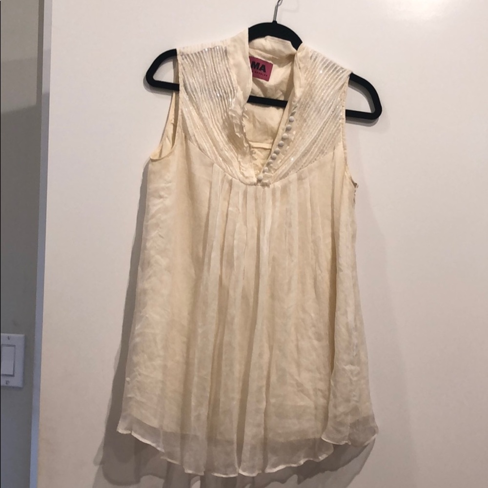 Beautiful ivory maternity top